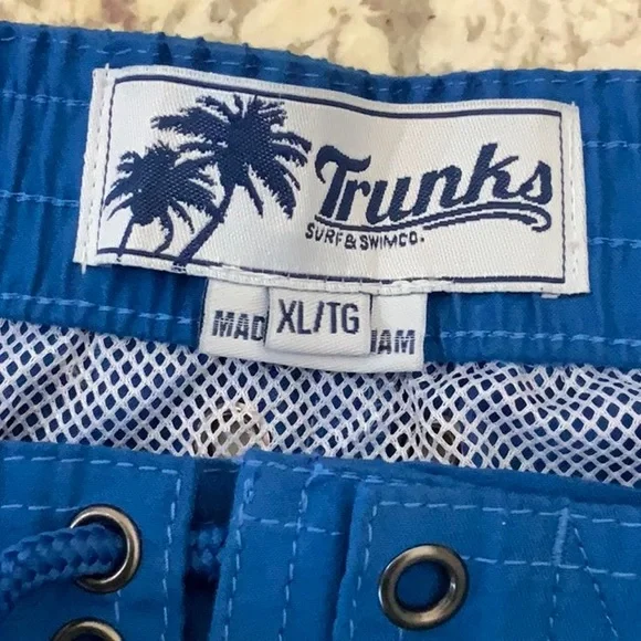 Men’s swim trunks - Picture 2 of 6